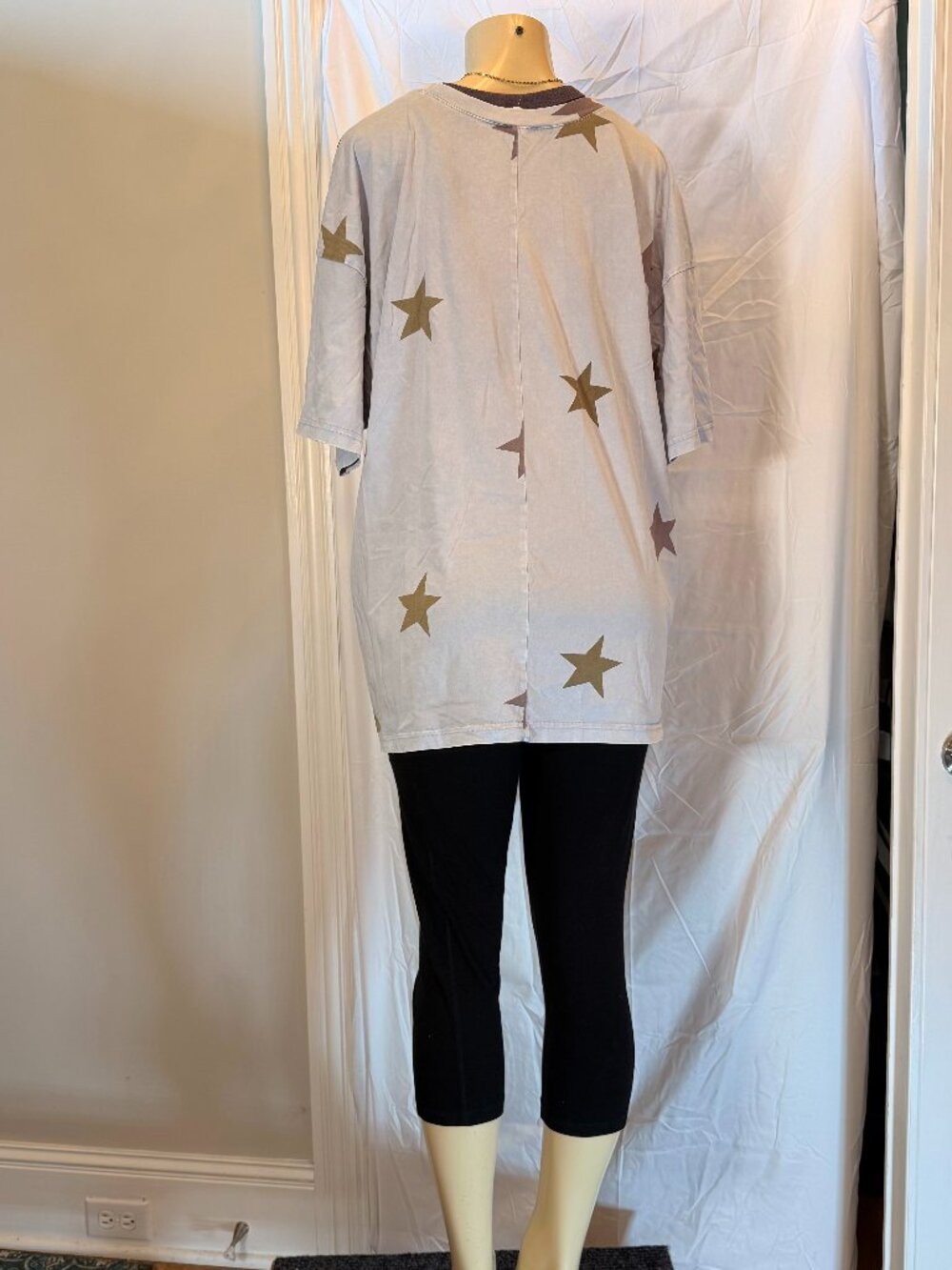Easel Short Sleeve Oversized Star Light Blue SS Tshirt LIke New Women's M